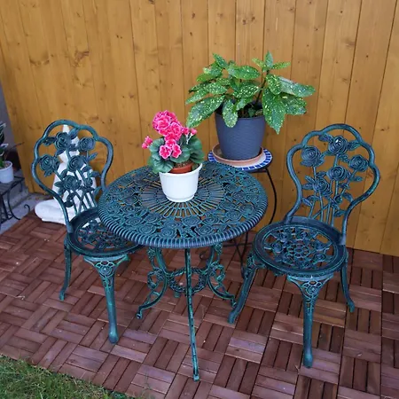 Apartmán Stilvolle 4 Oase Mit Kunst Ruhe 500 Qm Privatgarten Und Highspeed Wlan (adults Only) Grainet