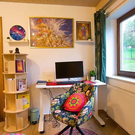 Apartmán Stilvolle 4 Oase Mit Kunst Ruhe 500 Qm Privatgarten Und Highspeed Wlan (adults Only) Grainet