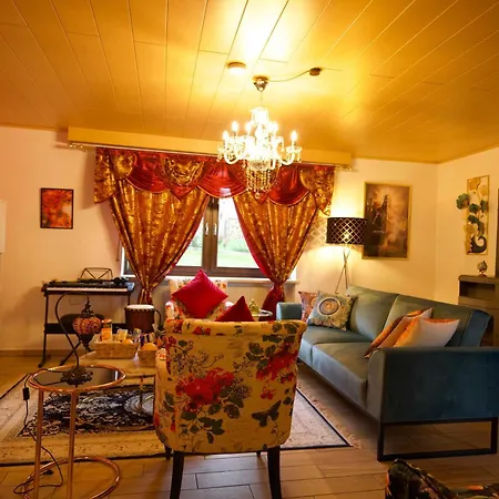 Stilvolle 4 Oase Mit Kunst Ruhe 500 Qm Privatgarten Und Highspeed Wlan (adults Only) Apartmán Grainet